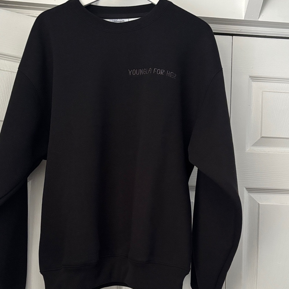 YoungLA Woman’s Black Crewneck Sweatshirt